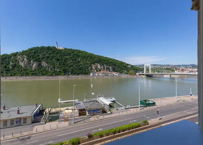 Designer Dream With Stunning View 公寓 布达佩斯